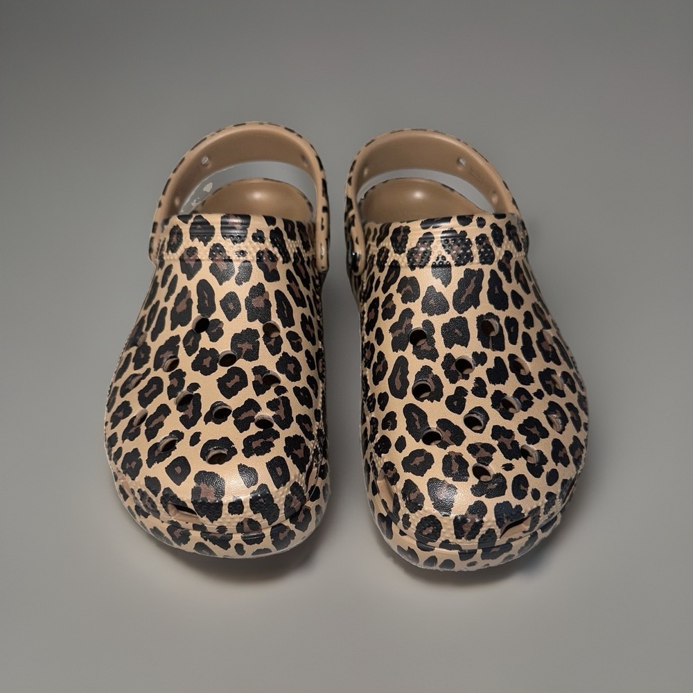 Crocs Classic Platform Leopard Print Clogs NWOB Never Used Womens Size 6 - Picture 3 of 7